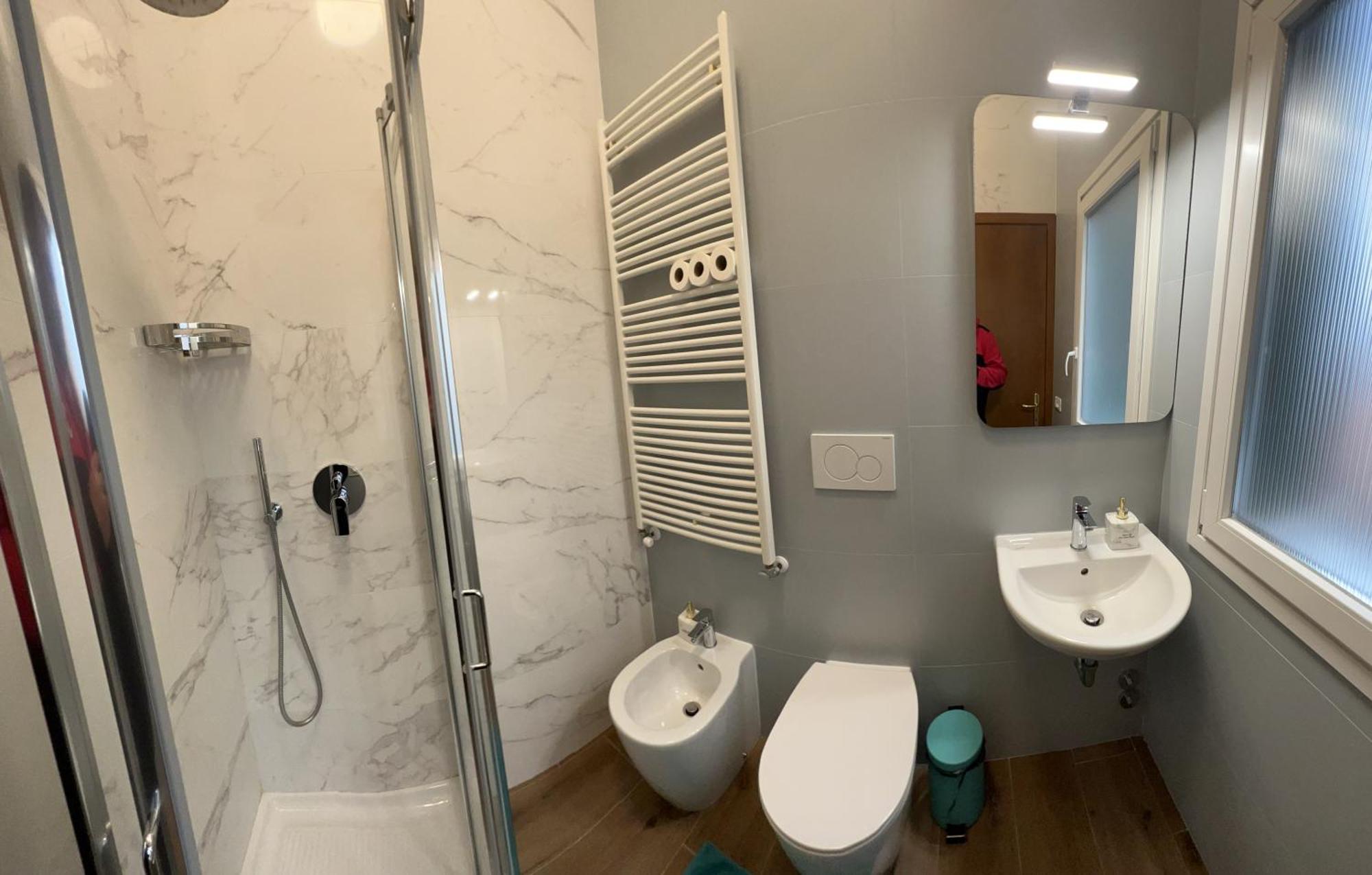 Tintoretto 1 Con Terrazza Sopra Il Tetto, 3 Bagni, 3 Grandi Da Letto, Super Nuovo Venedig